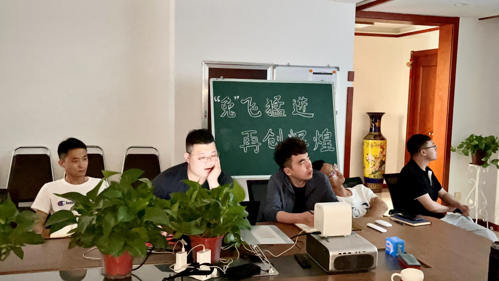 1686815653125691.jpg 1686815653125691.jpg